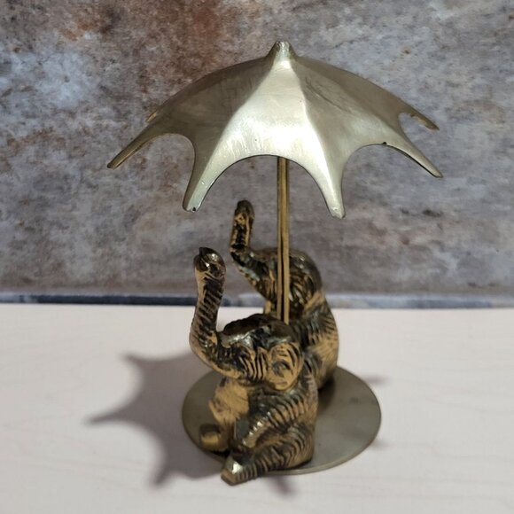 Vintage Two Elephants Trunks Raised  Under Umbrella Solid Brass Statue - Picture 11 of 12